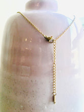 Charger l&#39;image dans la galerie, Grace Necklace - Gold and White
